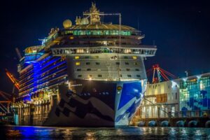 cruise ship jobs hiring