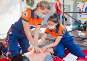 paramedic jobs hiring